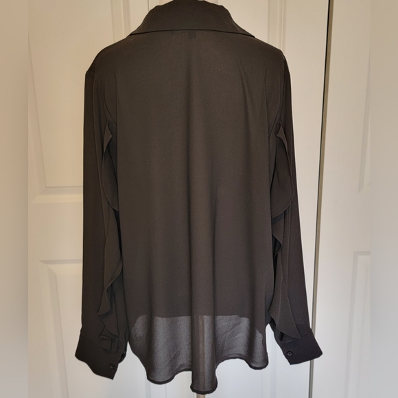 Eloquii Women's Plus Size Black Chiffon Collared Blouse with Flutter Trim - 18 - Picture 10 of 13